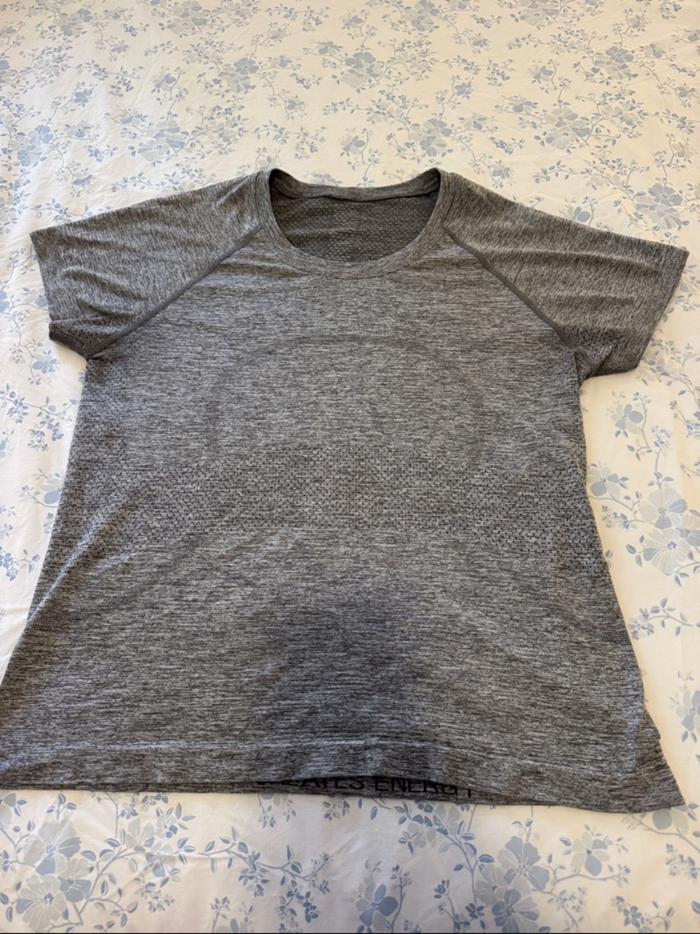 Lululemon Gray Swiftly Tech- cropped length (stops at waist)
